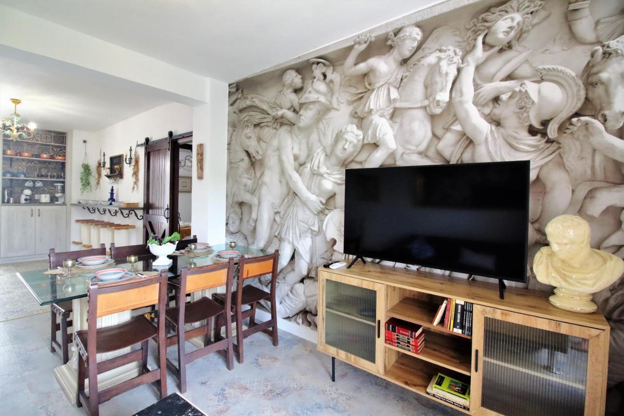 Domus Carthago Nova Experiencias Carthago Tematizadas — 4-Star Luxury Hotel in Cartagena, Spain