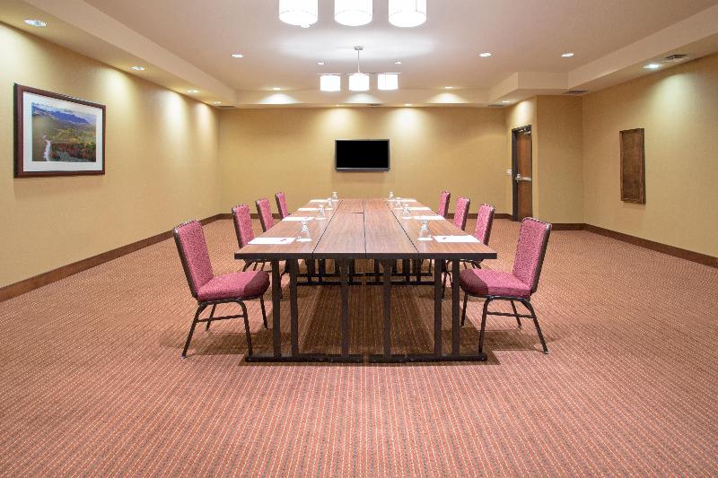 Crowne Plaza Denver Airport Convention Ctr an Ihg Hotel - photo 58