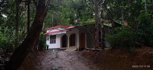 White Rose - last minute hotel in Kalpatta