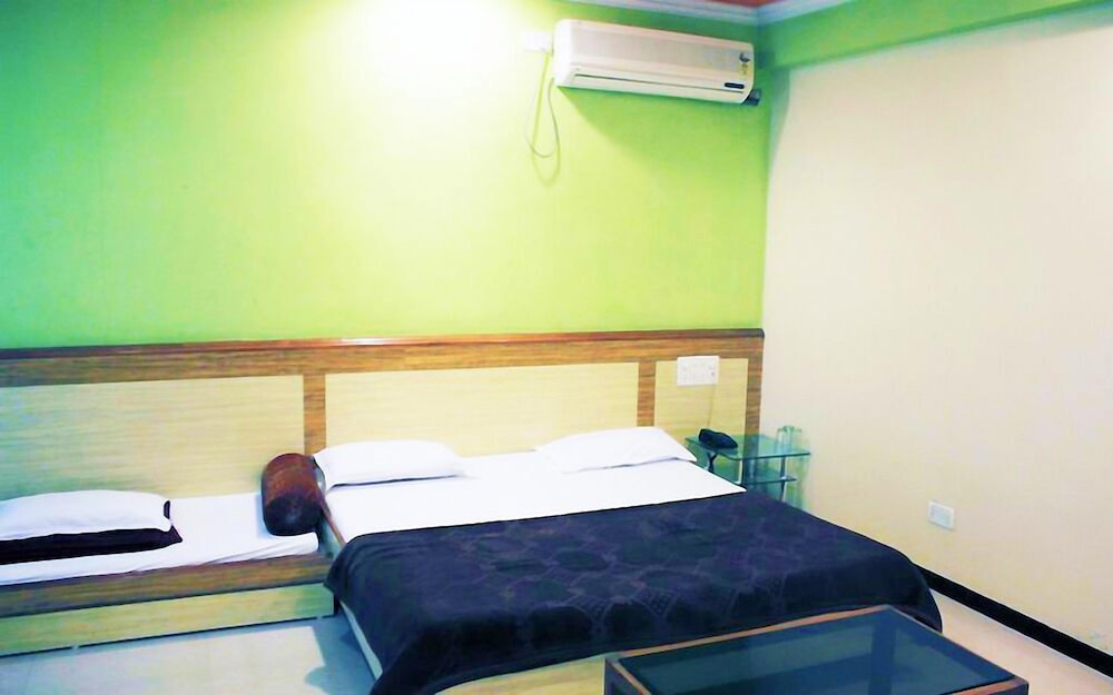 Hotel Om Park — Shirdi