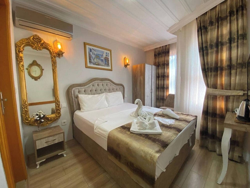 Tree house hotel - last minute hotel in Istanbul