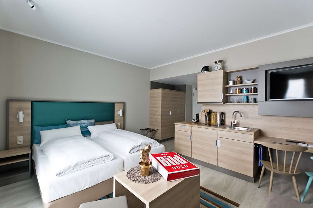 Arthotel ANA Living Stuttgart Double Bedroom