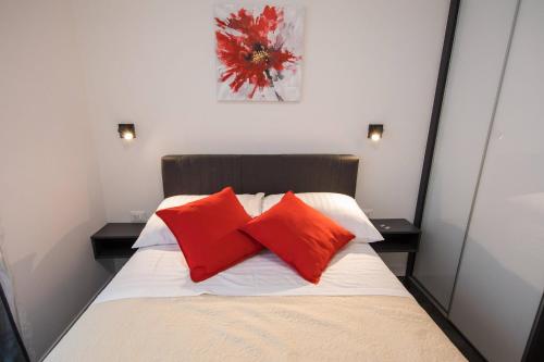 Apartment The First Fantasy
