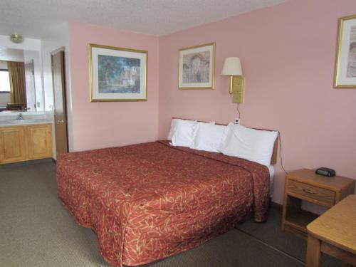 Cloud 9 Motel - photo 18