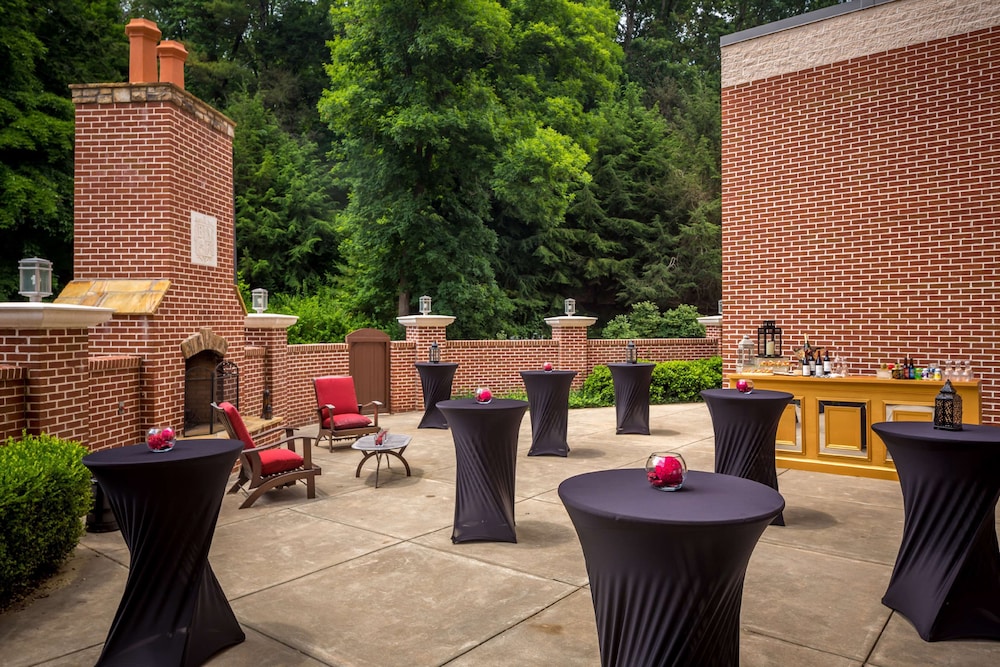 DoubleTree by Hilton Asheville Biltmore - photo 94