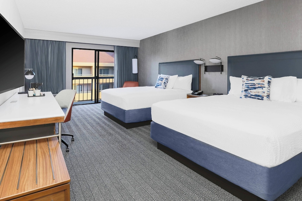 Courtyard by Marriott Tucson Airport - photo 8
