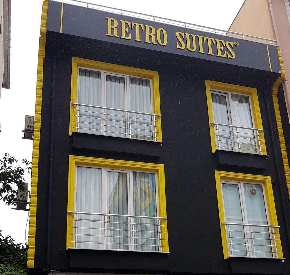 Retro Suites - last minute hotel in Istanbul