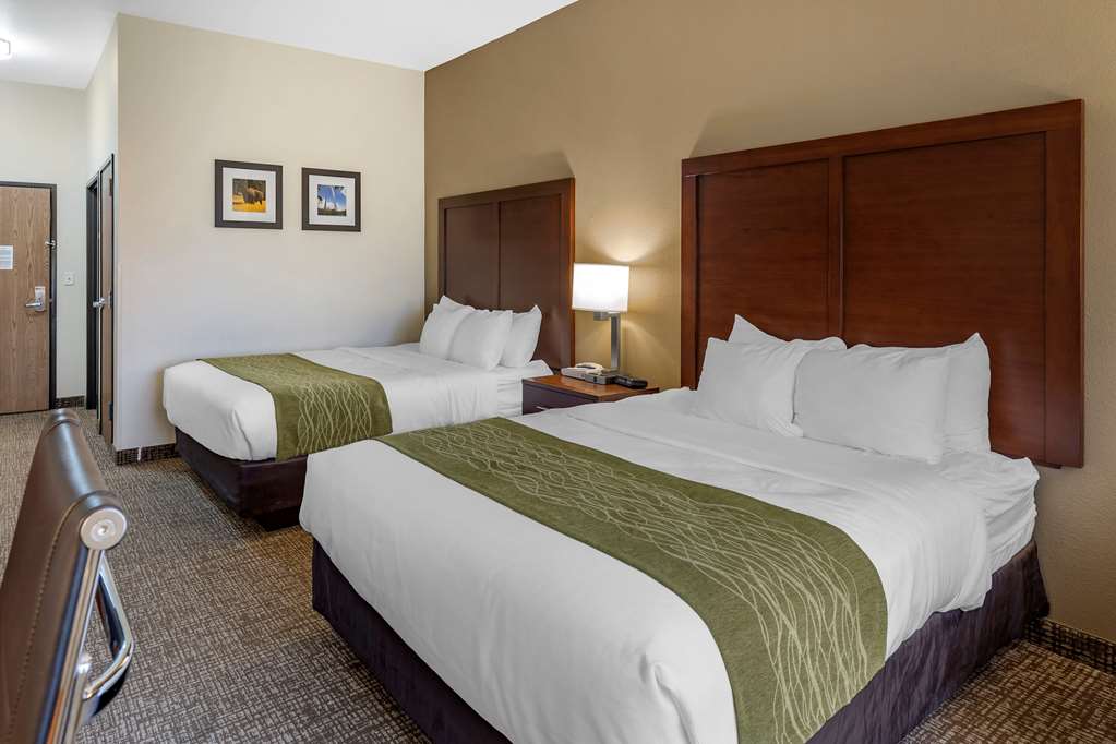 Comfort Inn & Suites Greenville I 70 - photo 18