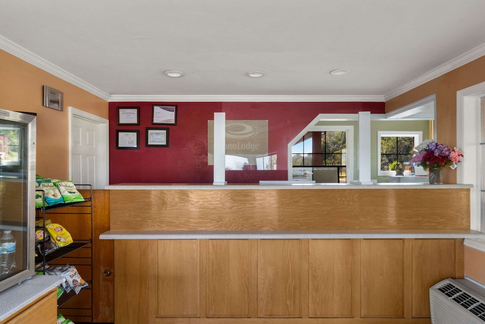 Econo Lodge Cornersville - photo 4