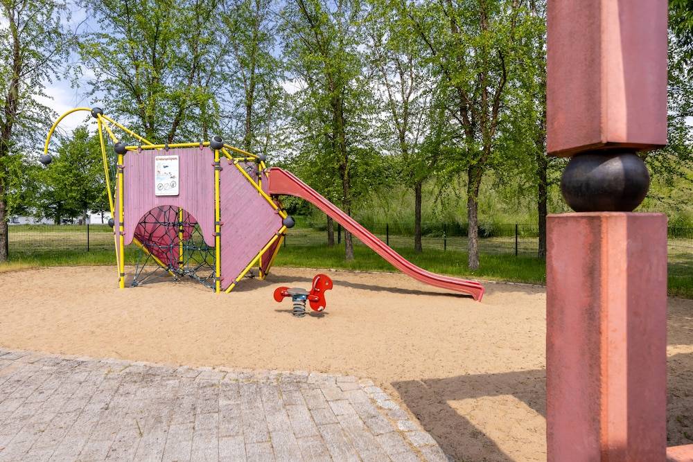 Children's play area - outdoor