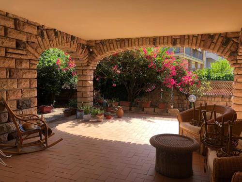 Abbratzu Guest House Sardinian style and garden — 4-Star Luxury Hotel in Bosa, Italy