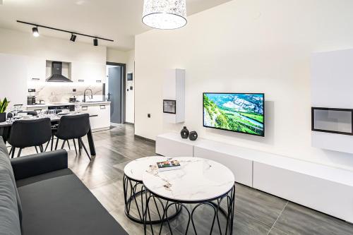Flats Avenue 236 C — 4-Star Luxury Hotel in Alexandroupoli, Greece