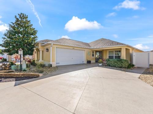 1068 Z4b Village Of Pine Ridge By Remax Premier — The Villages