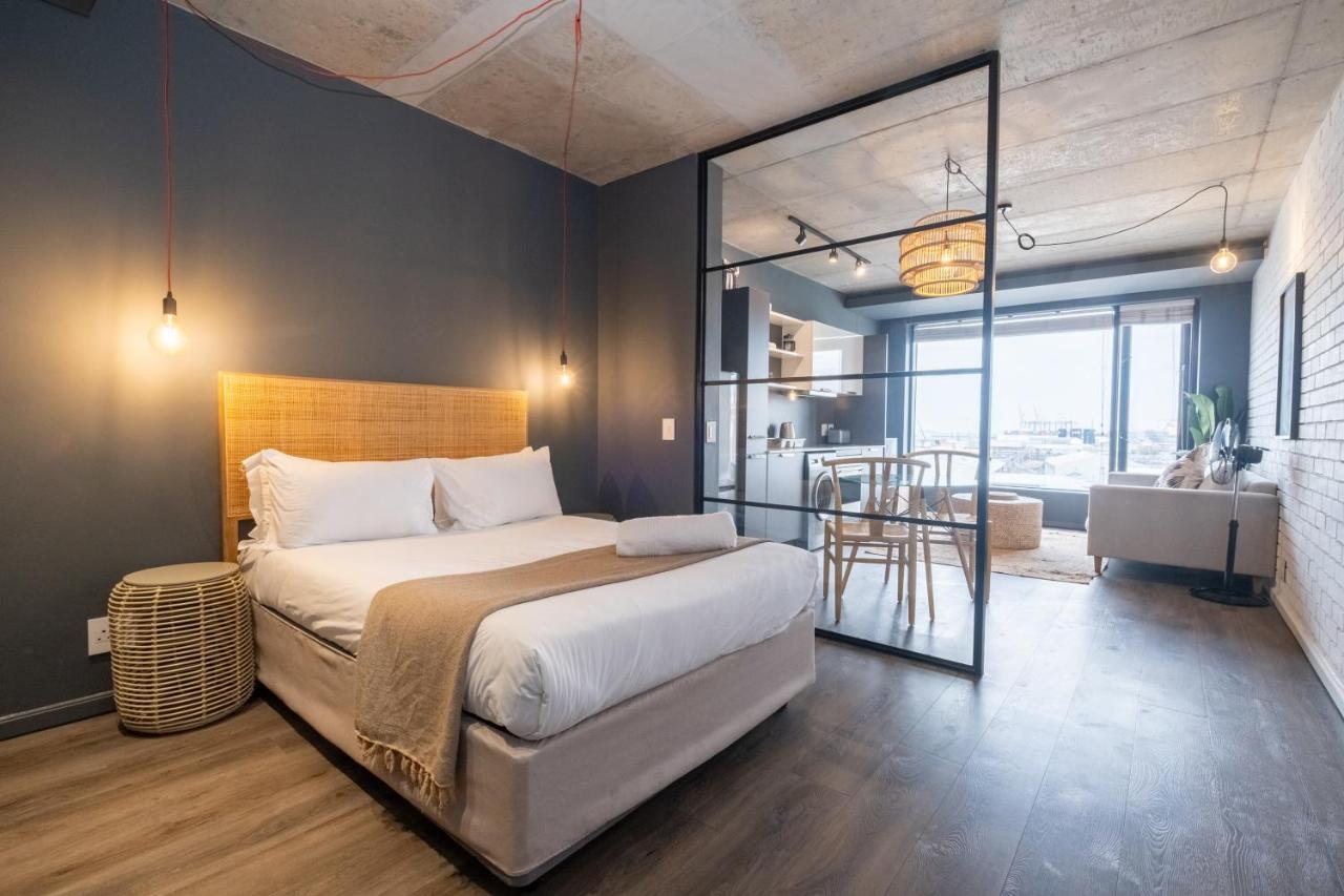 Wex836 8th Floor Studio with Parking Pool & Gym