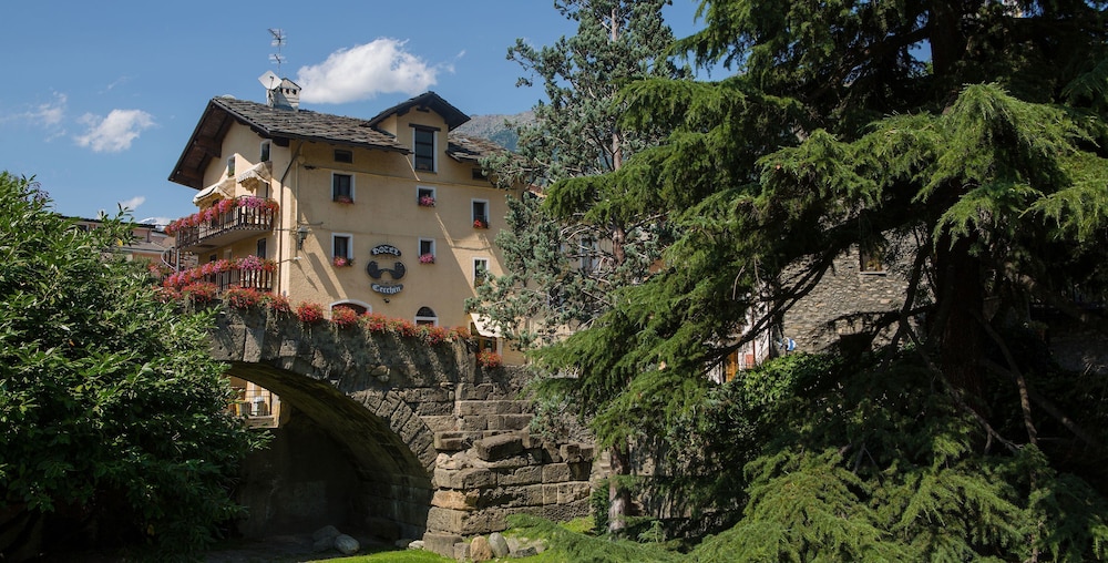 Hotel Cecchin in Aosta, Italy
