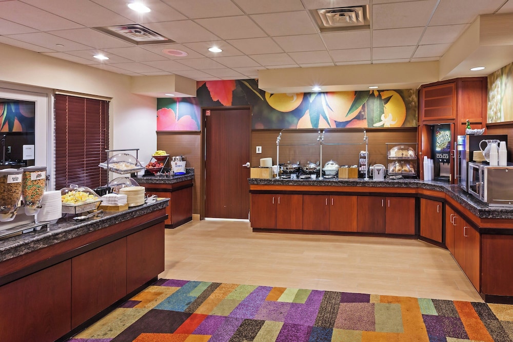 Fairfield Inn and Suites by Marriott Austin Northwest Domain - photo 20