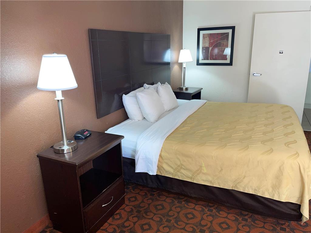 Motel 6 Oklahoma City OK Fairgrounds West - photo 4
