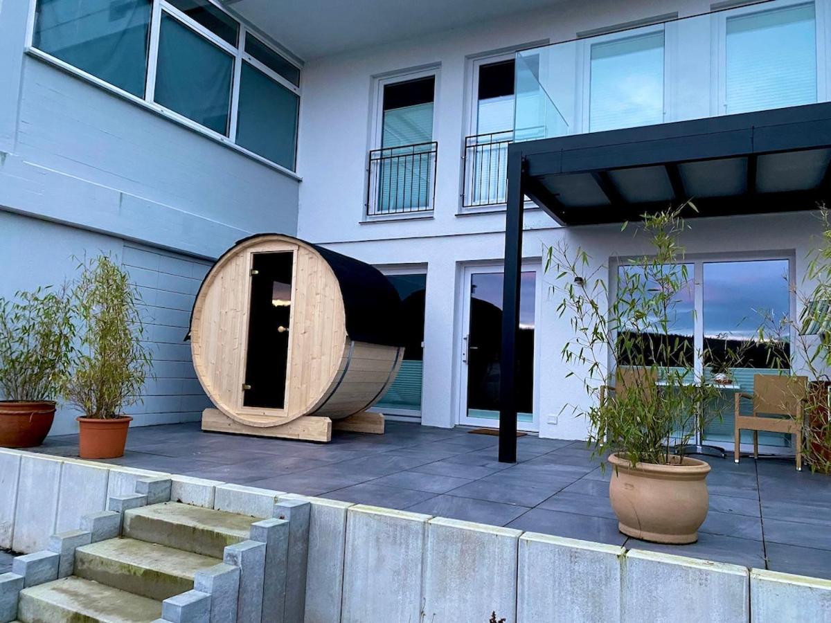 3 Ommi Kese Garden See Suite Terrasse Fasssauna am Biggesee — 4-Star Luxury Hotel in Olpe, Germany