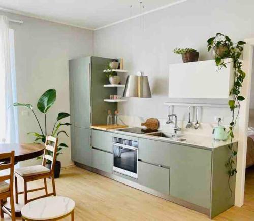 Lovely Apartment in Prada District — 4-Star Luxury Hotel in Milan, Italy