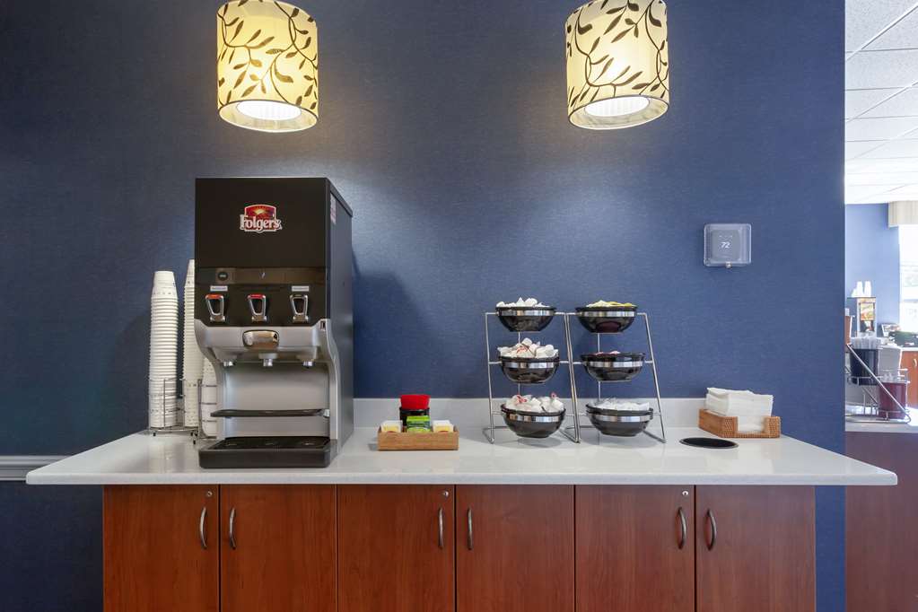 Best Western Summit Inn - photo 36
