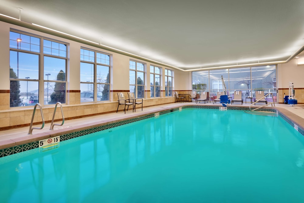 Hampton Inn & Suites Orem - photo 34
