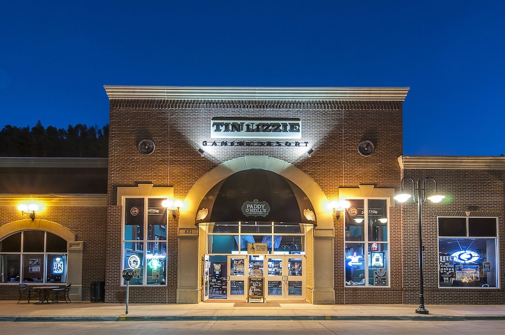 Hampton Inn Deadwood at Tin Lizzie Gaming Resort - photo 2