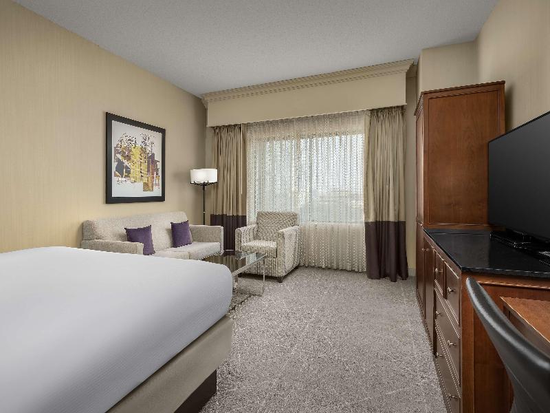 DoubleTree by Hilton Chicago O'Hare Airport Rosemont - photo 103