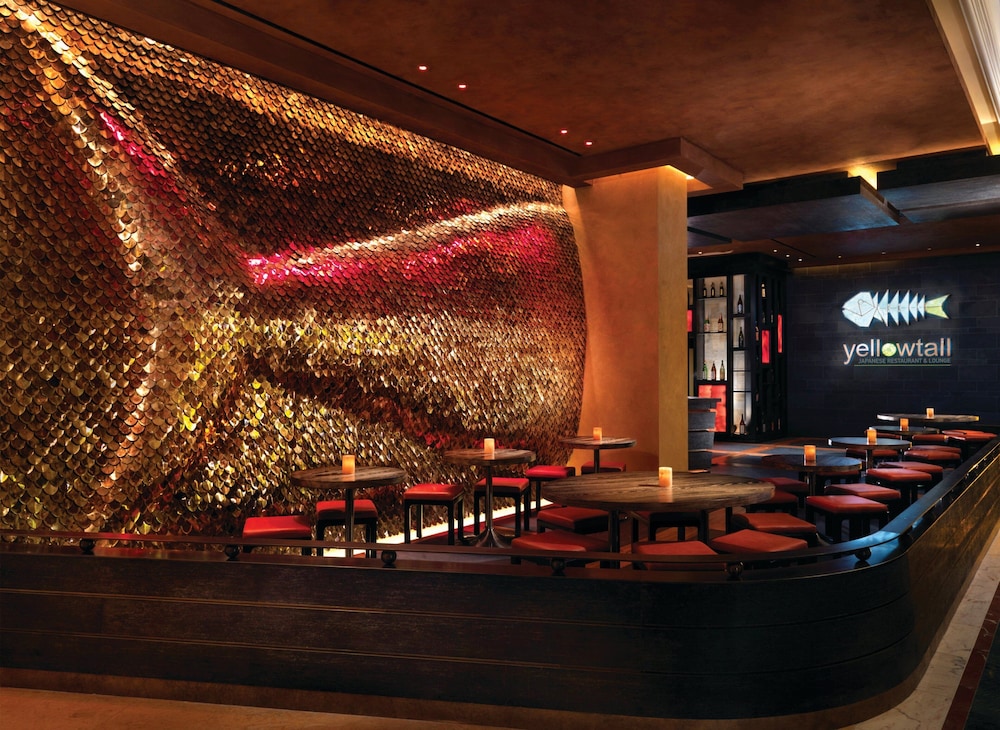 מזון ומשקאות