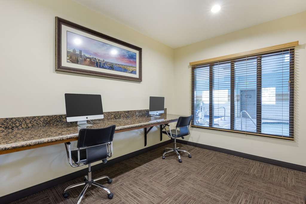 Best Western Plus Northwind Inn & Suites - photo 37