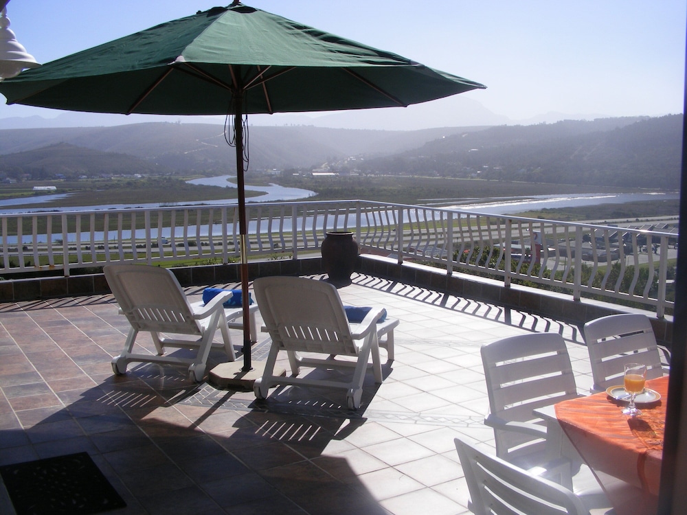 At 29 Columba — 4-Star Luxury Hotel in Mossel Bay, South Africa