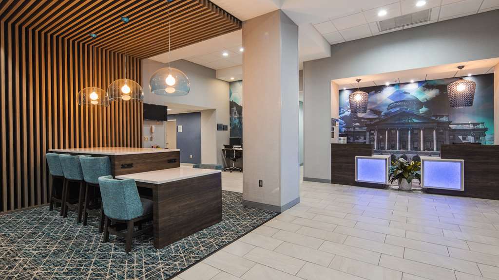 Best Western Plus Wilkes Barre Scranton Airport Hotel - photo 3