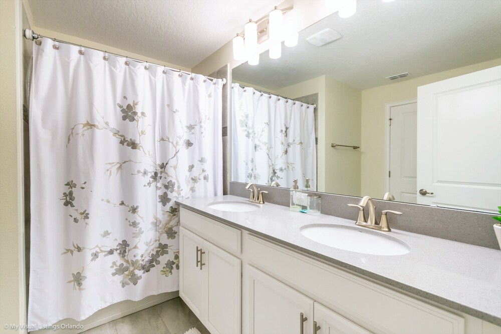 8997 SD Champions Gate Resort Style 5 Bedroom - photo 19