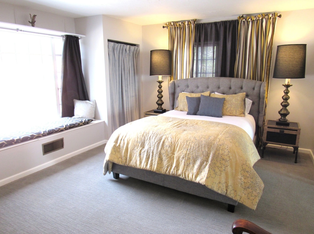 The Sky View Inn - photo 9