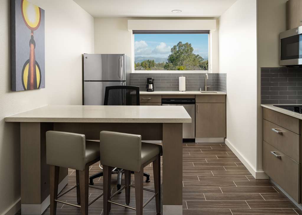 Hyatt House San Jose Airport - photo 16