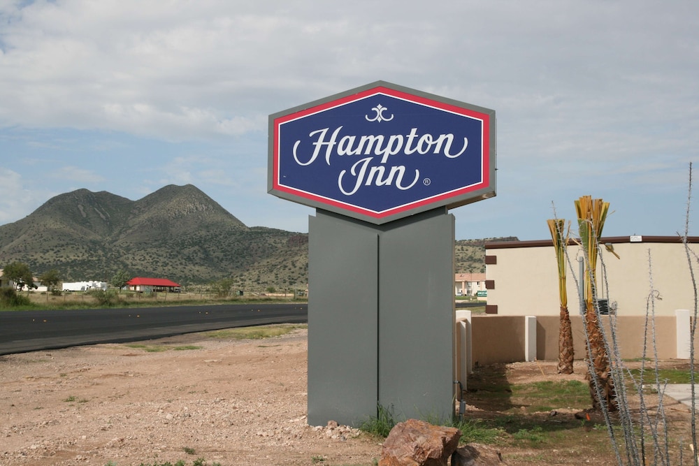 Hampton Inn Alpine - photo 35