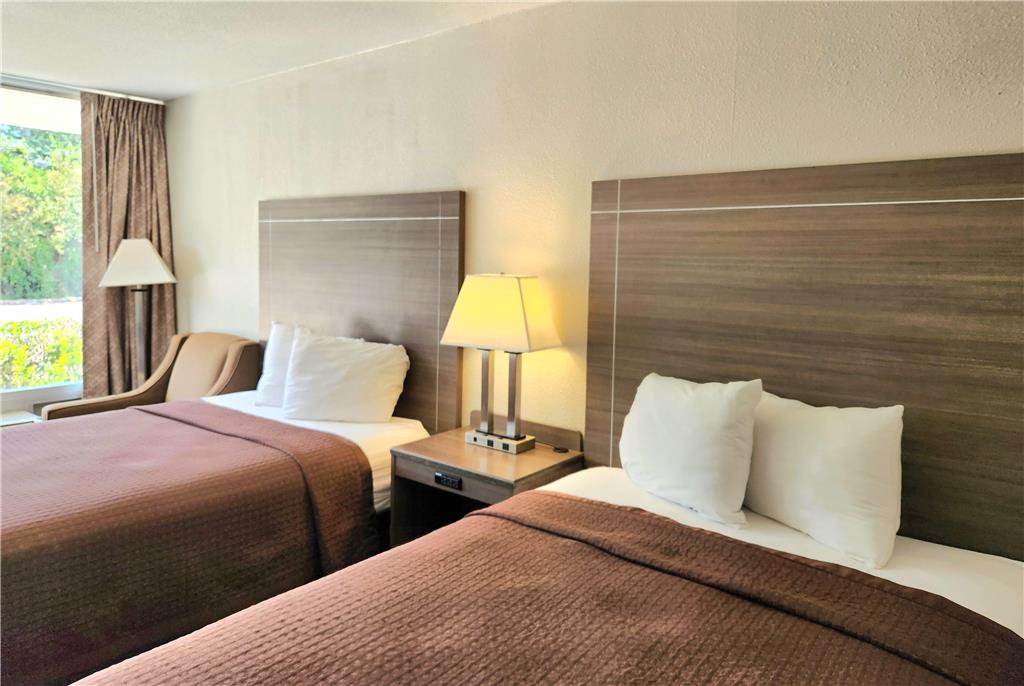 Days Inn by Wyndham Seguin TX - photo 10