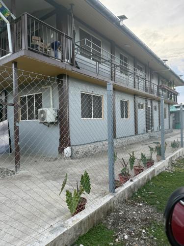 Tranquil 3 Bedroom Lonely Hill Apartment — 4-Star Luxury Hotel in Honiara, Solomon Islands