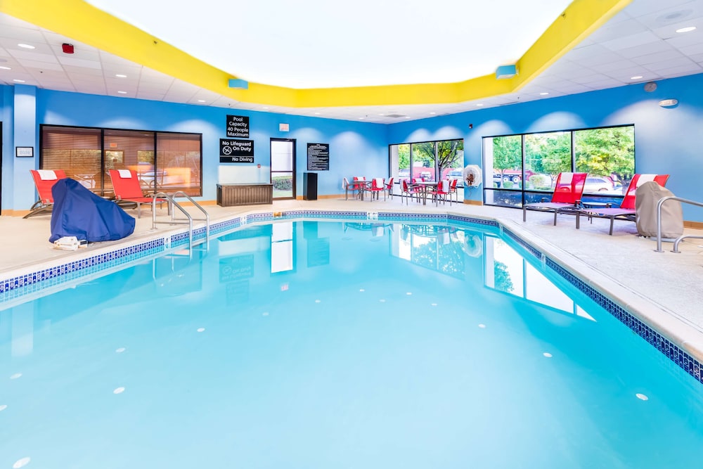 Hampton Inn St. Charles St. Peters - photo 31