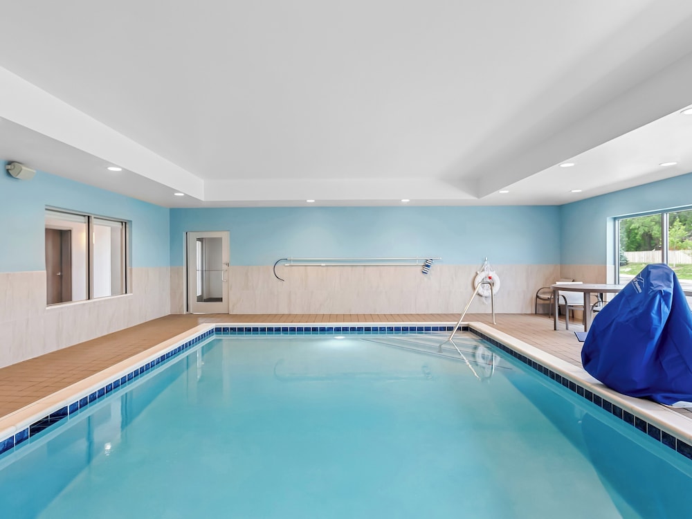 Holiday Inn Express Peotone by IHG - photo 23