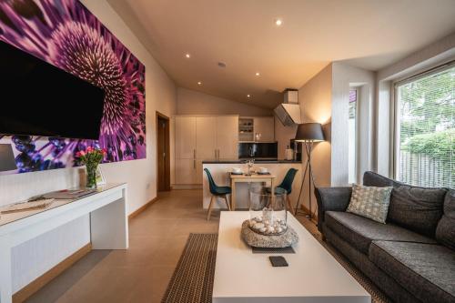 The Retreat Cabin — 4-Star Luxury Hotel in Pitlochry, United Kingdom