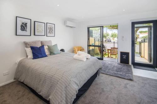 Hutt Valley Nook in Lower Hutt, New Zealand