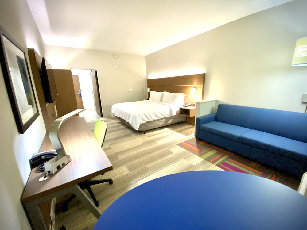 Holiday Inn Express Pineville Alexandria Area by IHG - photo 31