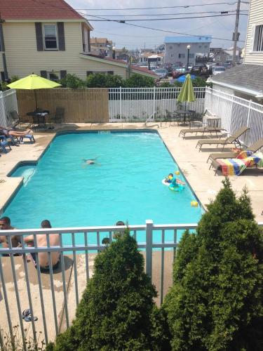 Ships Inn — Hampton