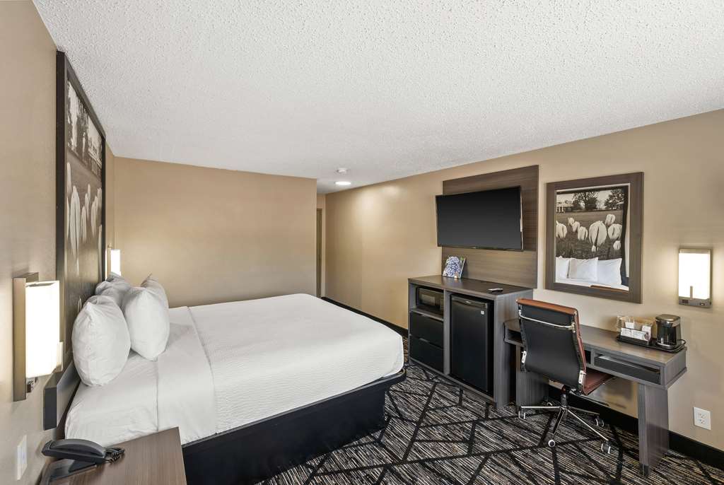 Super 8 by Wyndham Charlottesville - photo 11