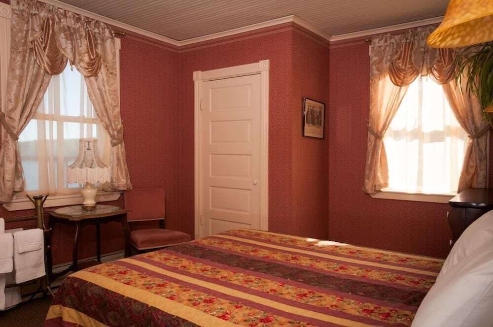 Orcas Hotel - photo 17