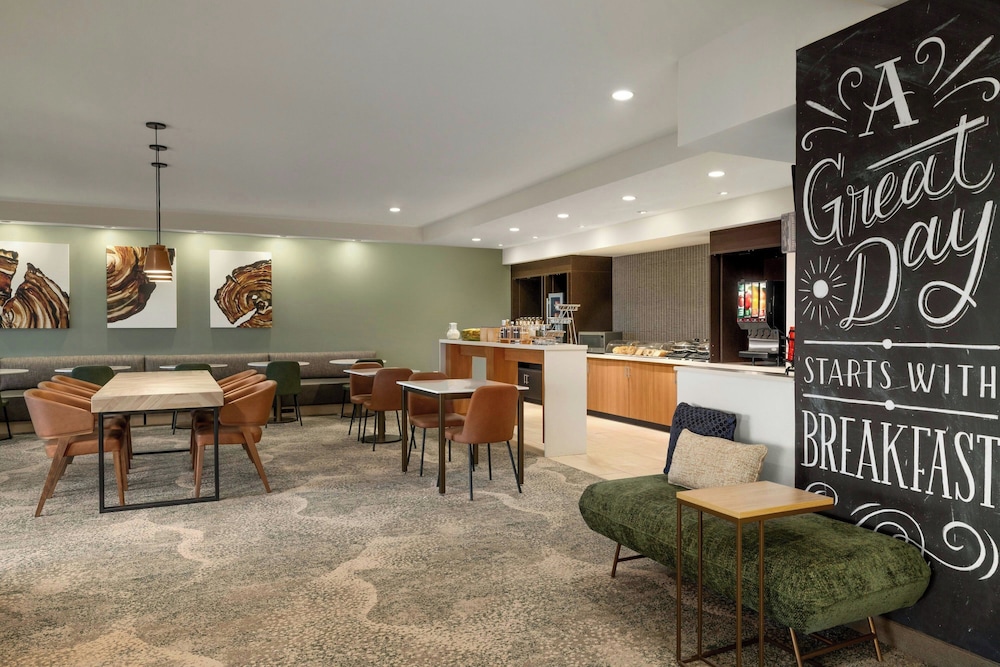 TownePlace Suites by Marriott Alexandria - photo 29