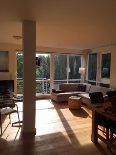 Ferienwohnung Kutscherhaus — 4-Star Luxury Hotel in Eckernfoerde, Germany
