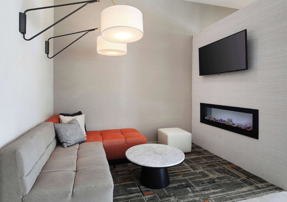 Homewood Suites by Hilton San Diego Central - photo 8