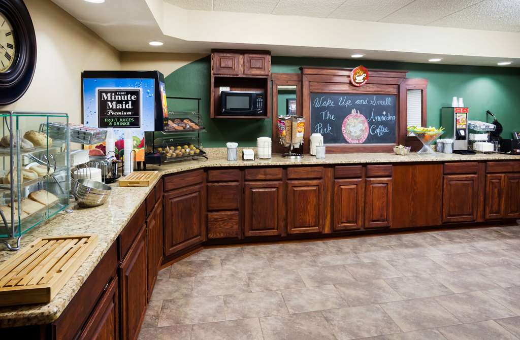 AmericInn by Wyndham Ironwood - photo 46