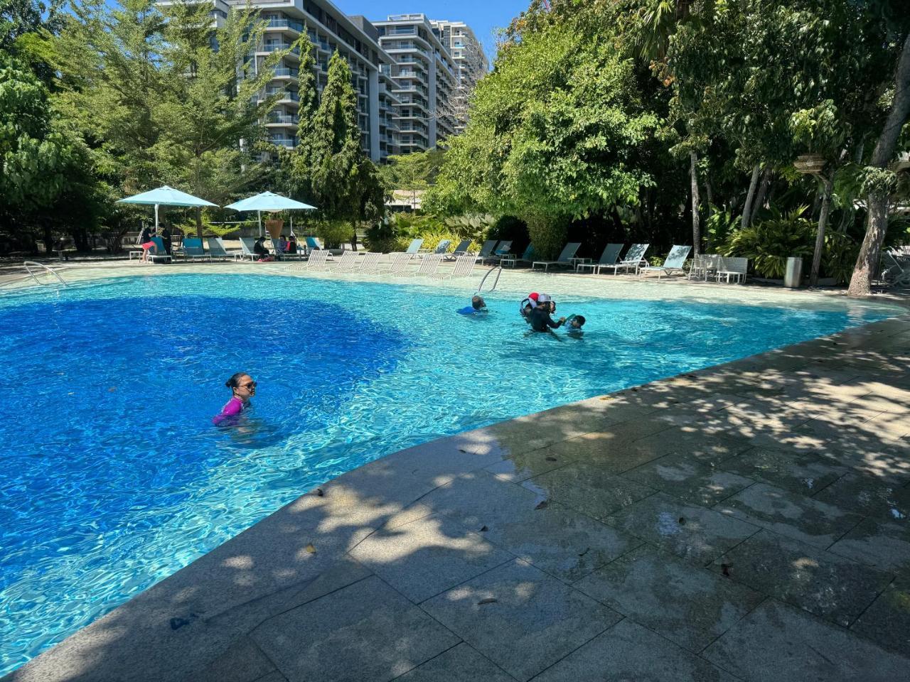 Private Residence at Tambuli Sae Side Living By The Beach — 4-Star Luxury Hotel in Lapu-Lapu City, Philippines